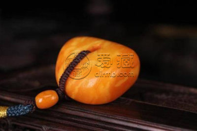 什么是蜜蜡 蜜蜡的特点介绍