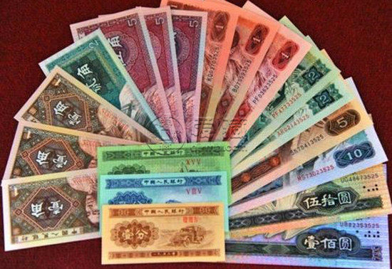 天津回收旧版纸币钱币金银币收购第一二三四套人民币纪念钞连体钞