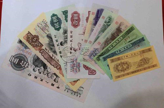 牡丹江上门回收旧版纸币钱币金银币收购第一二三四套人民币纪念钞