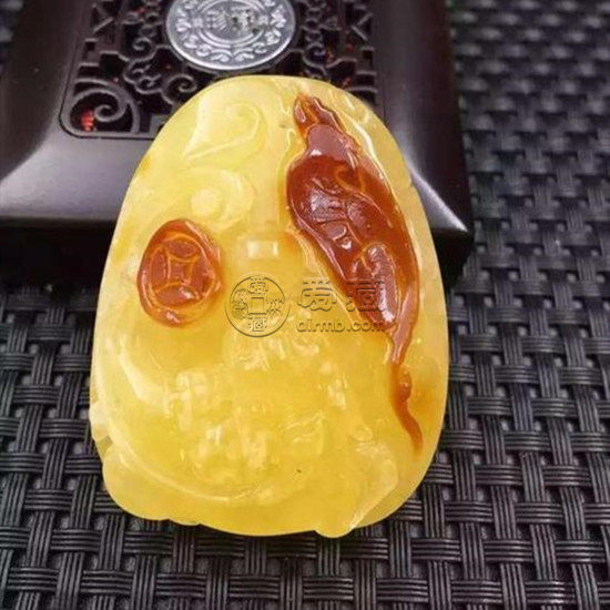 什么人不能戴琥珀 琥珀的好处