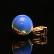 琥珀什么颜色最珍贵  琥珀的价格情况