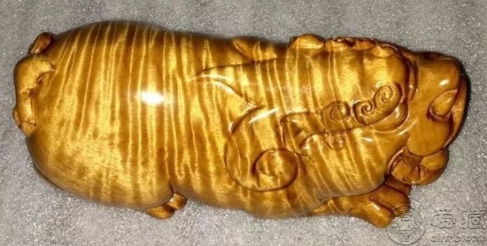 首页 文玩 金丝楠木熟悉金丝楠木的人都秦楚,金丝楠木的纹理是非常