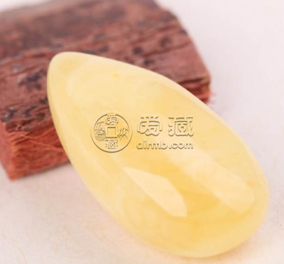 蜜蜡分几种  哪种最好