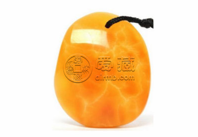蜜蜡冰裂纹图片欣赏 蜜蜡冰裂纹是什么样的