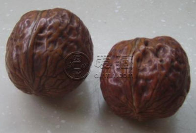 核桃怎么快速变红 核桃盘玩方法