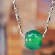 真正绿玛瑙价格多少钱一克 绿玛瑙真假鉴别