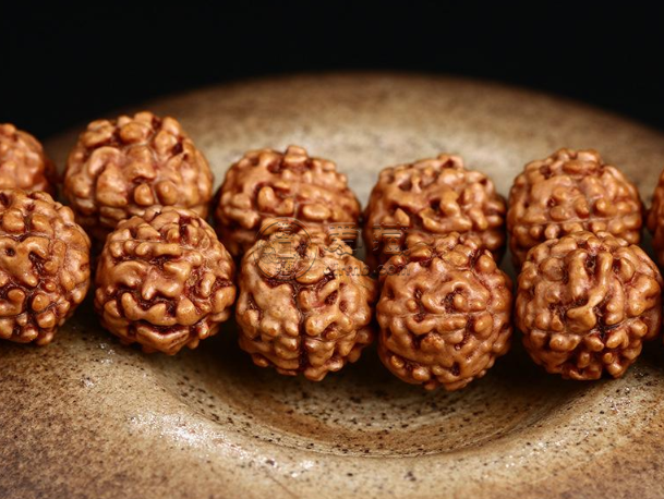 金剛菩提子手串價(jià)格_價(jià)格影響因素