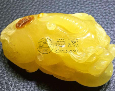 怎么判断人工合成蜜蜡   蜜蜡的造假方式介绍
