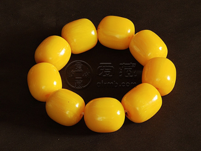 蜜蜡烤色怎么鉴别 蜜蜡怎么鉴别是否烤色