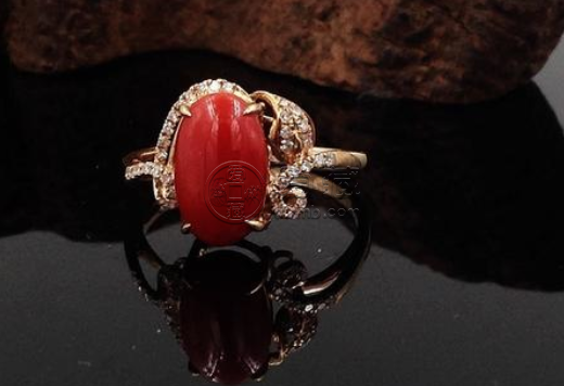红珊瑚戒指值钱吗 红珊瑚戒指多少钱一个-第1张图片-趣盘玩