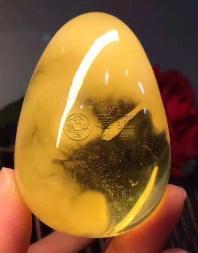 蜜蜡失去光泽怎么办  ？为什么？