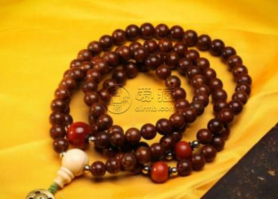 原生態(tài)星月菩提怎么盤玩 原生態(tài)星月菩提圖片
