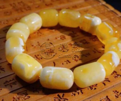 蜜蜡盘玩前后对比效果图 蜜蜡盘玩效果