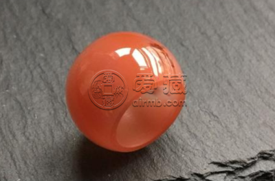 保山冰红和南红哪个好 图片介绍