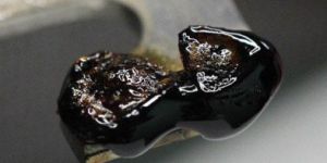蜜蠟燒了之后什么反應(yīng) 蜜蠟燒了之后是什么樣的