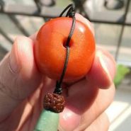 老蜜蜡好还是鸡油黄好   老蜜蜡价值