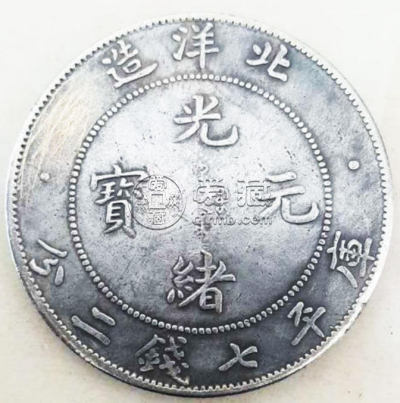 现在的银元北洋造29年的多少钱  银元值钱吗
