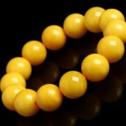 蜜蜡和蓝珀的区别  蓝珀的特点