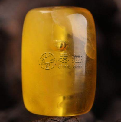蜜蜡摩擦有刺鼻的味道   怎么鉴别蜜蜡