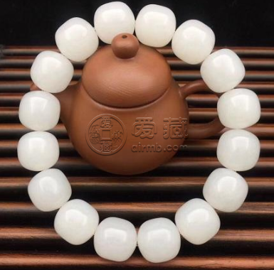 和田玉珠子手串图片及价格多少