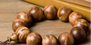 盘好的金丝楠木手串图片 怎么盘效果好