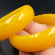 蜜蠟怎么分別真假圖片  蜜蠟怎么鑒定真假用燈光