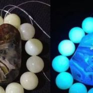 蜜蠟紫光燈鑒別圖 蜜蠟紫光燈下什么樣是真的