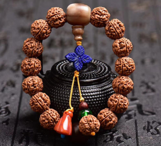 金絲菩提子盤玩后效果 金絲菩提子怎么盤玩效果好