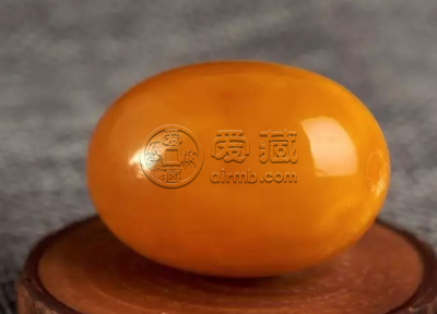 蜜蜡大圆珠搭配图 蜜蜡大圆珠怎么搭配