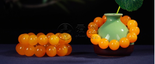 成色不好的蜜蠟圖片 如何分辨蜜蠟成色好壞