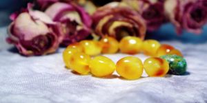 蜜蜡品种级别区分  哪一种价值高