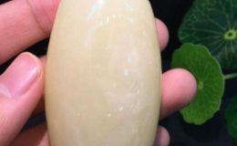 蜜蜡荔枝白就是水白吗   蜜蜡保养小手册