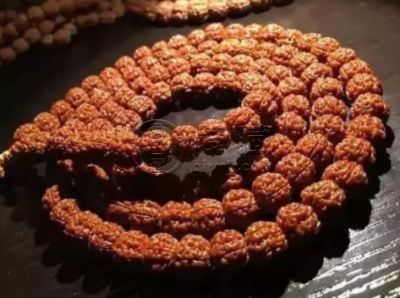 金刚菩提盘成咖啡色怎么办 解决方法