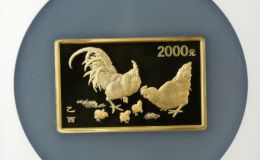 2005年5盎司生肖鸡长方形金币的价格