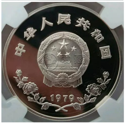 国际儿童年1盎司圆形银质纪念币最新价格 回收价格分别是