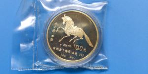 中國庚午（馬）年生肖金幣    1990年一盎司生肖金馬價(jià)格