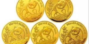 1990年熊猫金币回收价目表    1990版熊猫金币套装现值价格