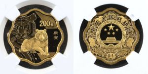 2010年1/2盎司梅花形生肖虎金币     2010年生肖虎1/2盎司梅花形金币价格