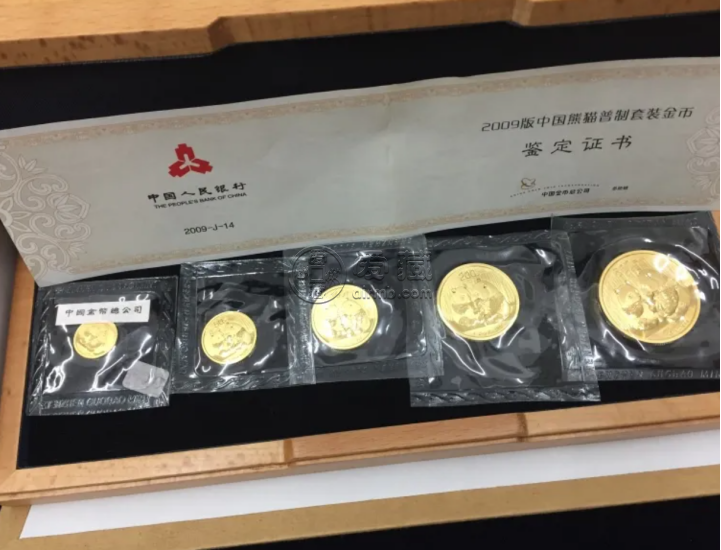 中国金币总公司熊猫金币回收地点    熊猫金币上门回收