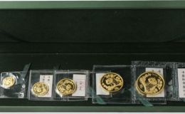 1997年熊猫金币市场价      1997版熊猫金币回收价格
