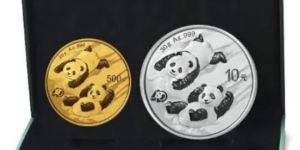 2022年熊貓金銀幣套裝現在市場價