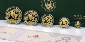 2024年熊貓金幣套裝價格及收藏價值