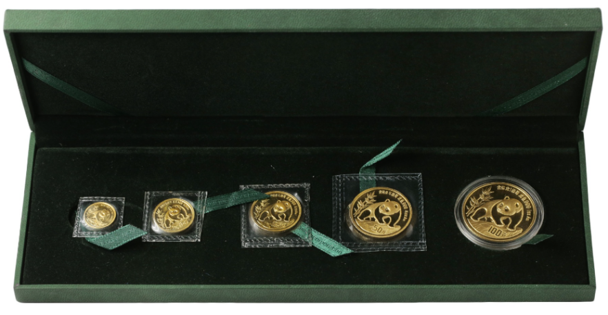1990年熊猫金币价格与收藏价值