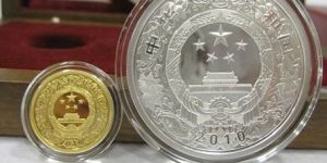 梅花金银虎币的市场价格及图片