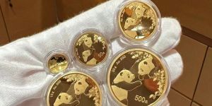 熊猫金币回收价目表2023一枚 熊猫金币回收途径
