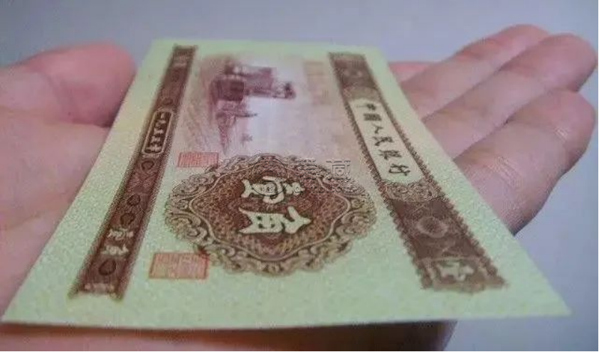 拖拉機一角價格    1953年拖拉機一角存世量與真假鑒定