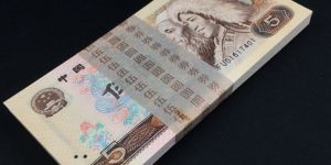 1980年5元纸币价格 1980年5元一张5万  在纸币收藏界，每一枚纸币都承载着特定的历史记忆与文化价值，