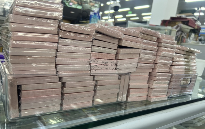 盐城回收纸币  盐城钱币金银币上门回收