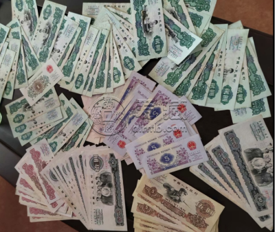 南阳回收纸币  南阳本地回收连体钞纪念钞