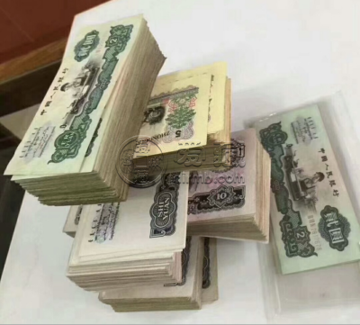丽水回收纸币  丽水长期上门回收金银币钱币